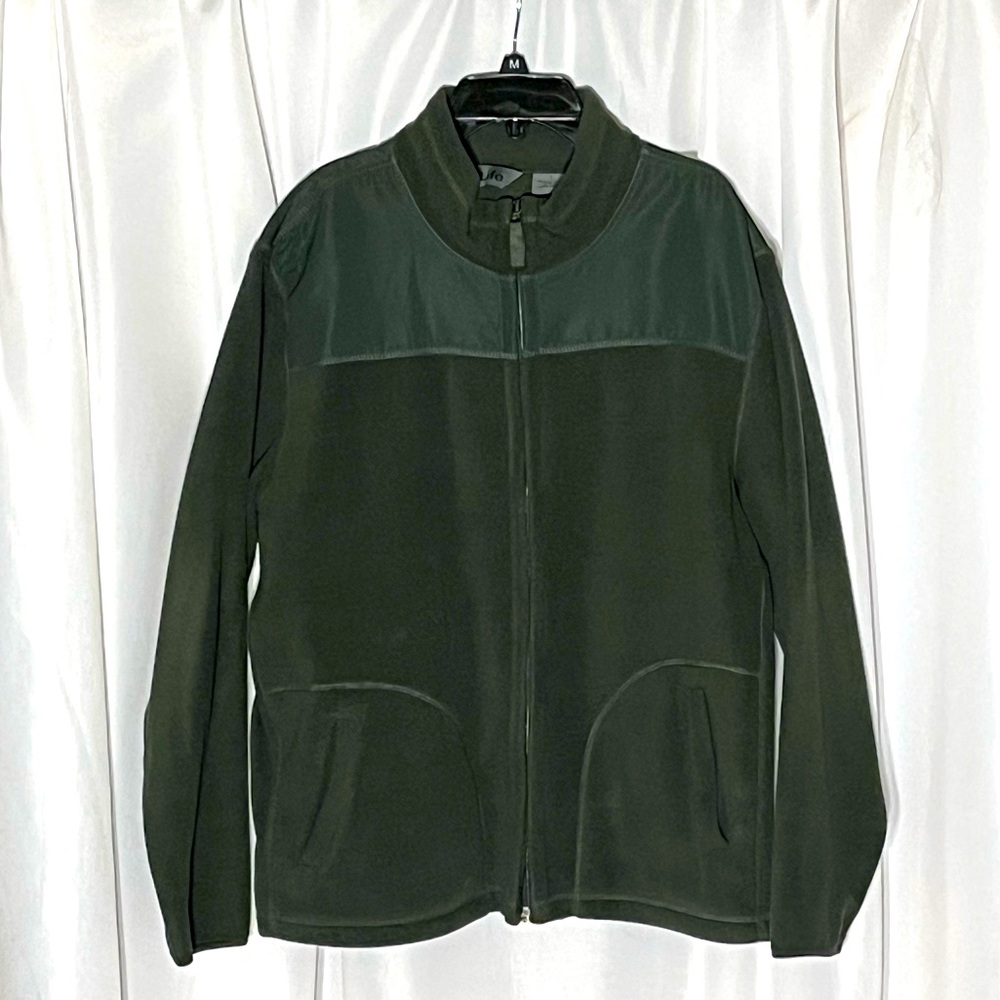 U.S. Life Men's zippered fleece jacket. In new condition.